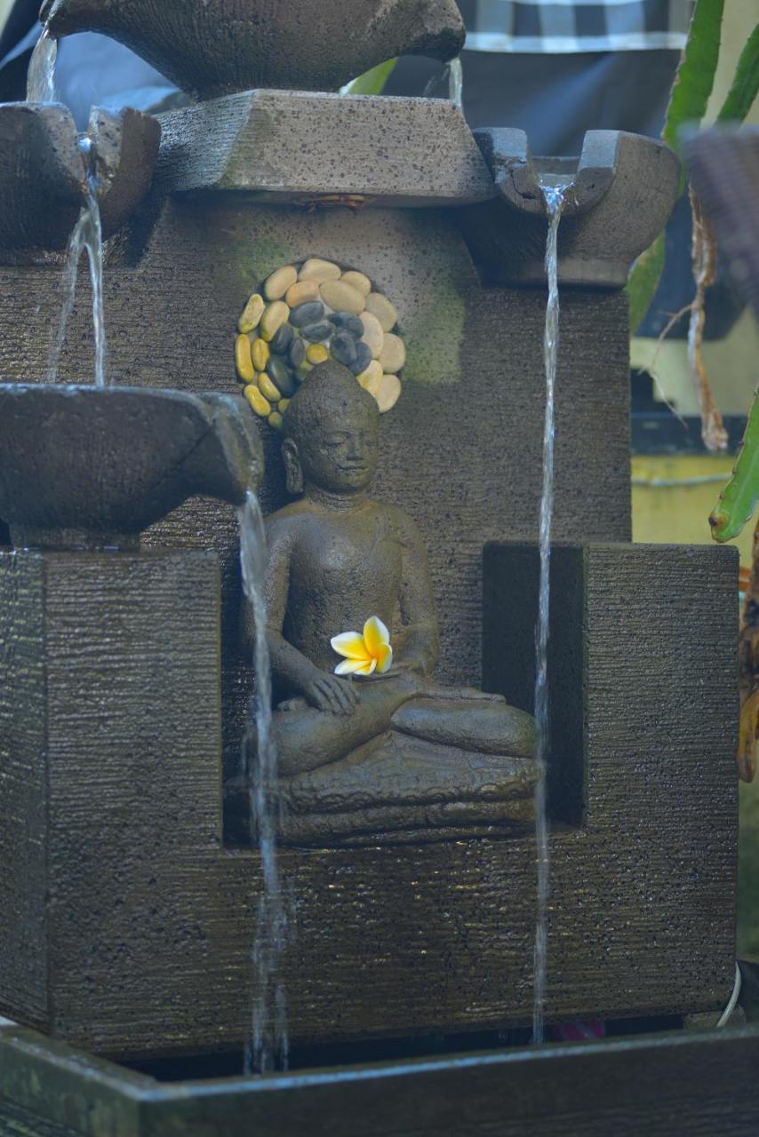 Andari Legian Hotel Bali Exterior foto